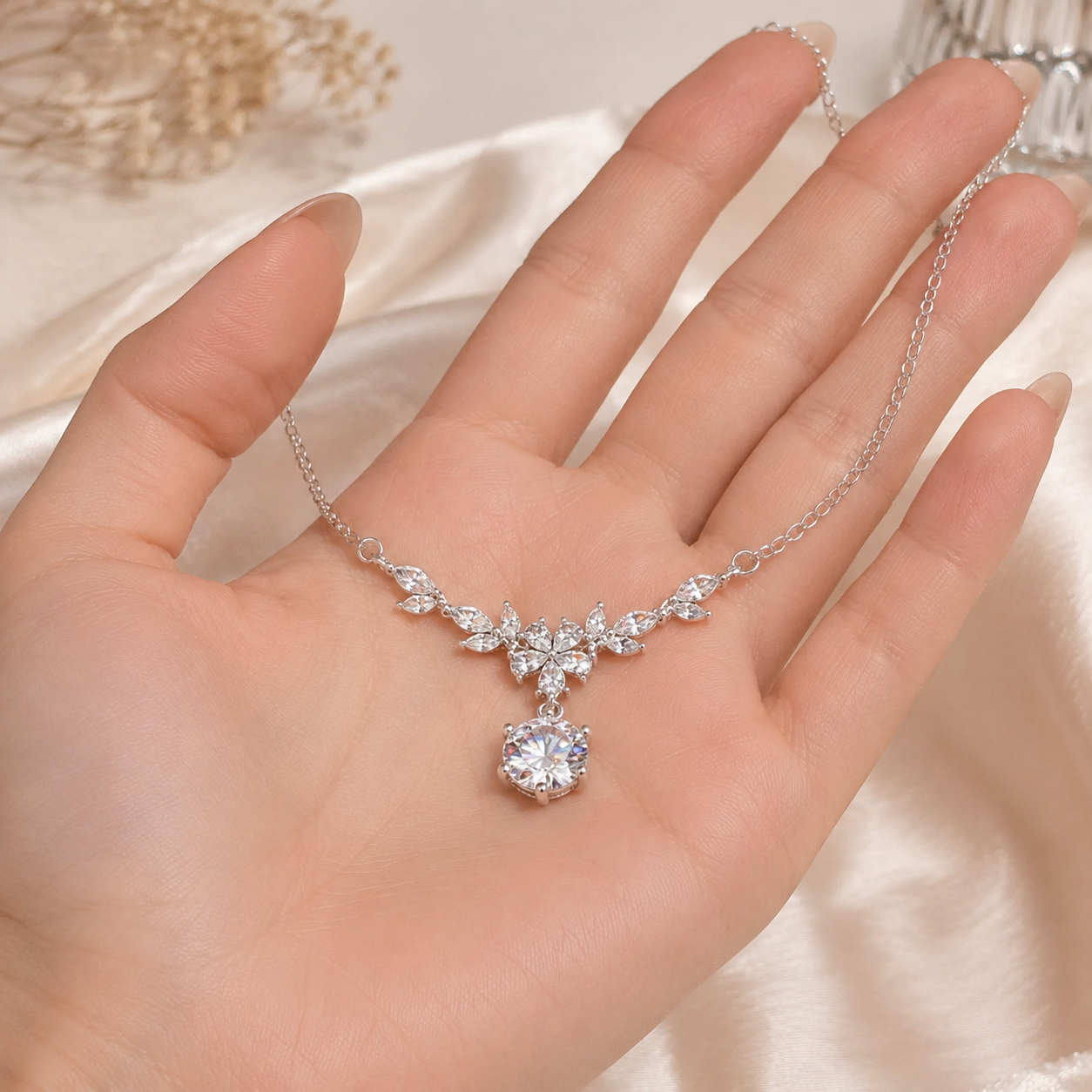 Pendant necklace